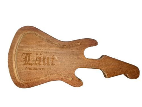 Tábua de Corte em Madeira Läut Beer – Formato Guitarra Elétrica