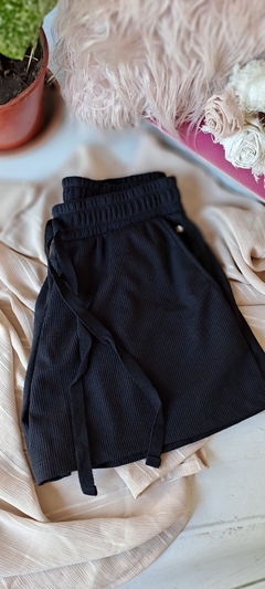 Short Vera Negro