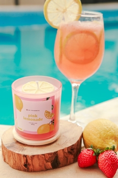 Vela Aromática - PINK LEMONADE - comprar online