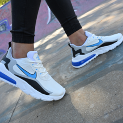 Air Max 270 Blanca con celeste