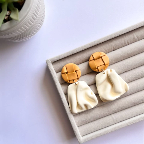 Brinco Cream - comprar online