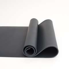 Mat Adho Mukha Strong 66x180 Gris Noche - comprar online