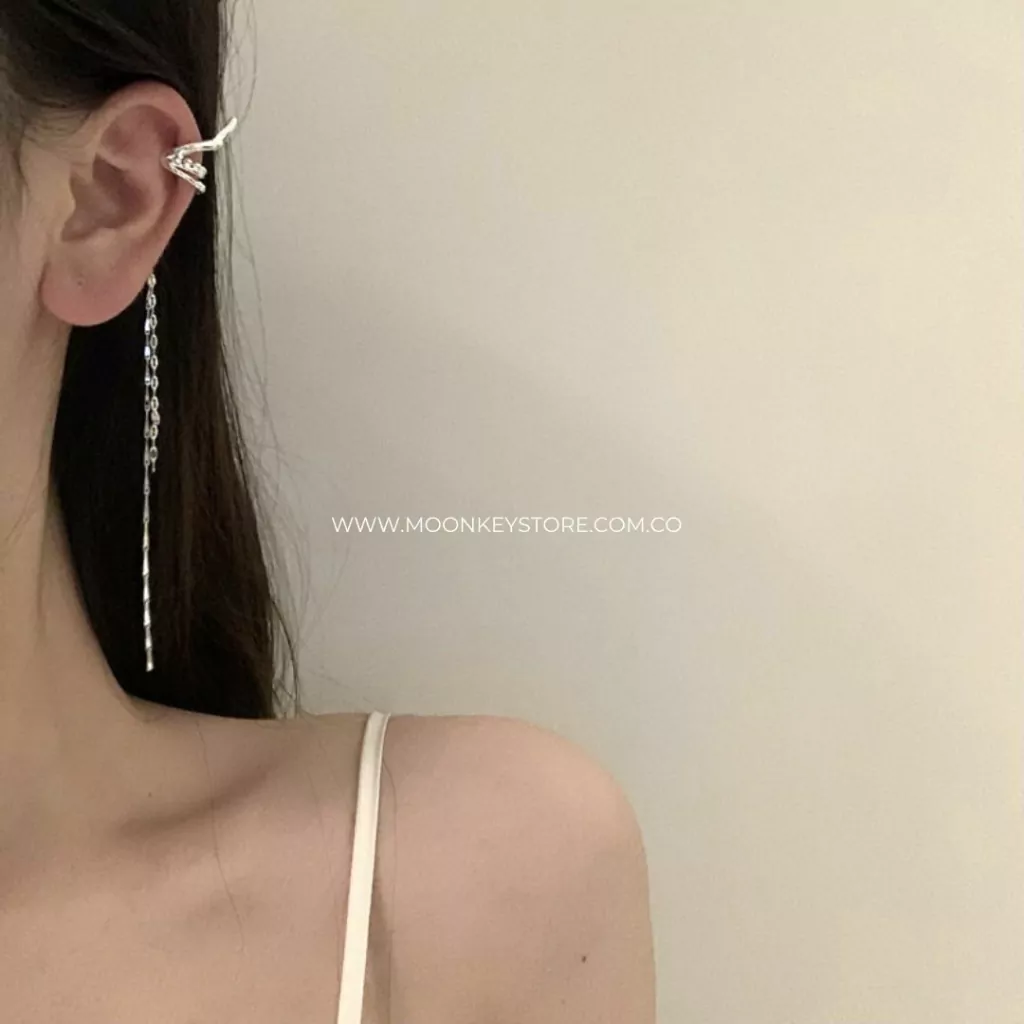 Ear Cuff Largo Plateado Delicado Elegante
