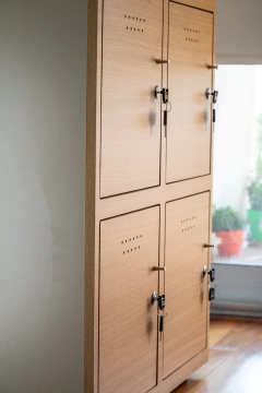 Locker 6 puertas Bolsero / Guardarropas con cerradura! - Tienda Saw Dust