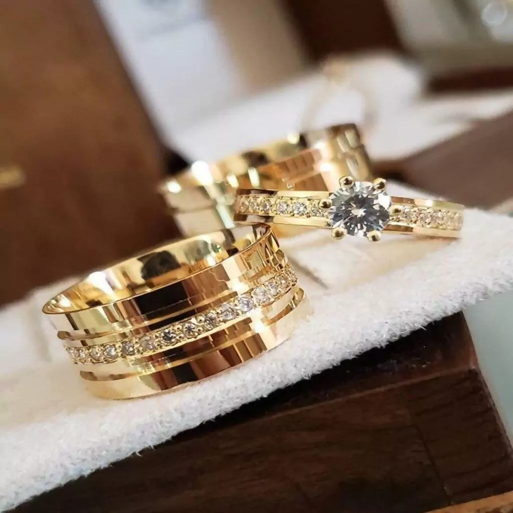 aliança, aliança de casamento, alianças de noivado, alianças de casamento alianca noivado, alianças ouro 18k, aliança de ouro 18k, aliança quadrada, par de alianças de ouro, meia aliança ouro, aliança 18k, aliança de ouro fina, aliança de ouro par 