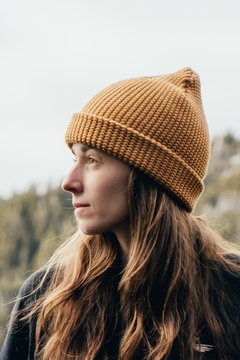 BEANIE AVELLANA