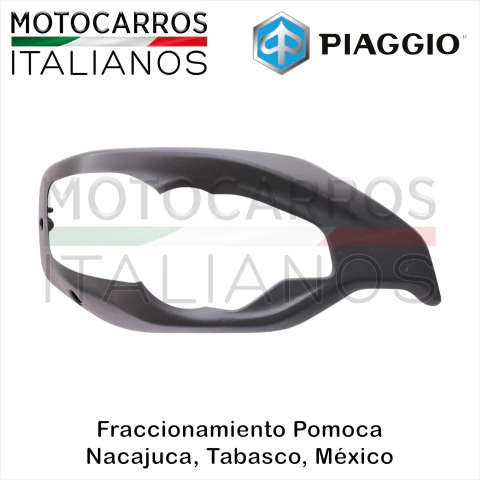 Piaggio Moldura Negra Faro Derecho [6B003150] (NXT+) - comprar en línea