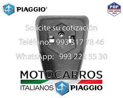 Piaggio Moldura Porta Emblema Frontal [B076001]