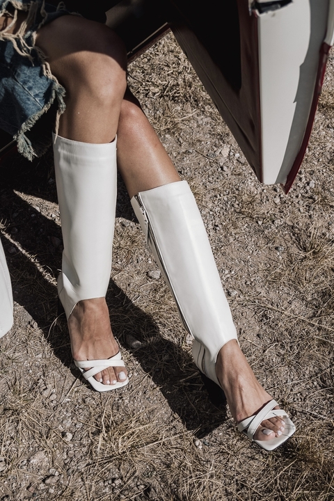 SANDALS BOOTS WHITE
