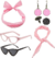 Conjunto de acessórios femininos dos anos 60, incluindo tiara rosa de bolinhas, óculos de grau rosa, óculos escuros pretos, brincos de bolinhas e lenço rosa.