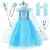 Vestido de festa infantil da Elsa, com detalhes em azul, capa e acessórios como coroa, varinha e luvas.