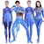 Fantasia do Avatar com trajes unissex em tons de azul, apresentando detalhes de pele de tigre e acessórios temáticos.