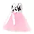 Fantasia infantil de vaqueira com corpete branco e preto e saia de tule rosa.