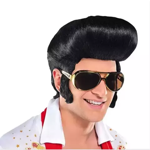Peruca e Óculos Elvis o Rei do Rock para Adulto. Com essa combinação irresistível, você se transformará instantaneamente em Elvis Presley, o eterno Rei do Rock!