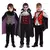 Crianças vestidas com fantasias de vampiro para Halloween, com capas pretas e coletes decorativos em diferentes estilos