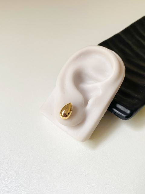 brinco gota | banhado a ouro 18k