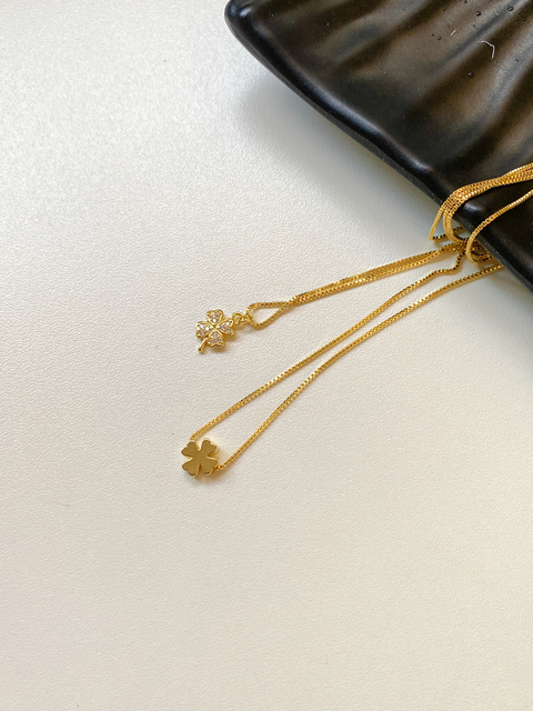Colar trevo liso | banhado a ouro 18k