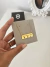 COLAR RETANGULAR 3 FUROS CORAÇÃO | BANHADO A OURO 18K - comprar online