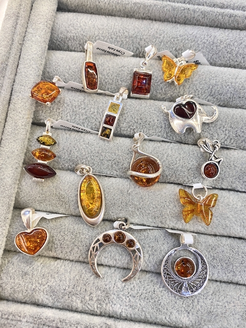 Dijes de ámbar en plata 925 (dorados, rojos o verdes) - comprar en línea