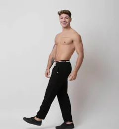 Calça Viscose Oversized Preto na internet