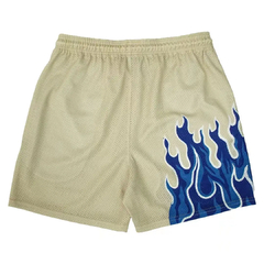 short masculino com estampa de fogo