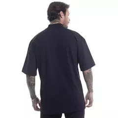 Camiseta Oversized Gola Alta preta