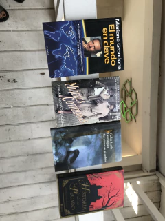 LIBROS $13.000 - comprar online