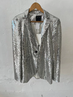 BLAZER LOVELY DENIM CON LENTEJUELAS PLATEADAS - comprar online