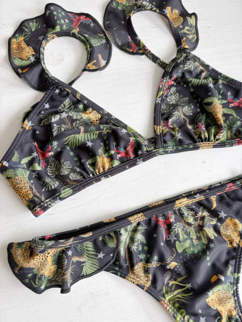 BIKINI CIPITRIA NEGRA CON ESTAMPA TIGRES - comprar online