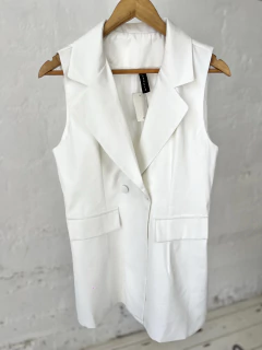 CHALECO SASTRERO LARRULA BLANCO - comprar online