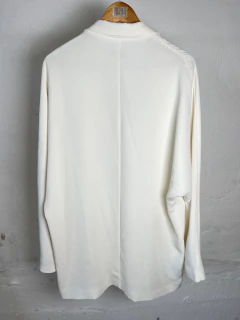 BLAZER MANGO BLANCO en internet