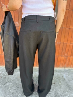 PANTALON PULL AND BEAR NEGRO - Galpón Chic