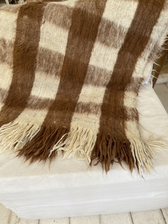 PIE DE CAMA $39.000 TEJIDO DE LANA BEIGE Y MARRON - comprar online