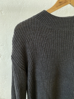 SWEATER OLD NAVY GRIS OVER en internet