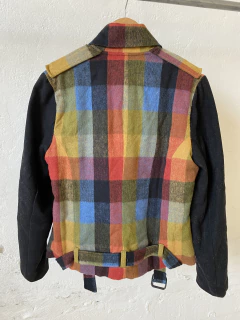 BLAZER AYRES PAÑO A CUADROS CON MANGAS NEGRAS - tienda online