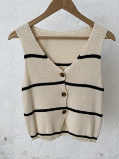 CHALECO DE HILO RAYADO BEIGE Y NEGRO - comprar online