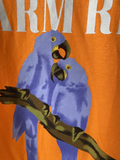 MUSCU FARM RIO NARANJA CON ESTAMPA PAJARO - Galpón Chic