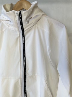 CAMPERA UNDER ARMOUR ENTRENAMIENTO - comprar online