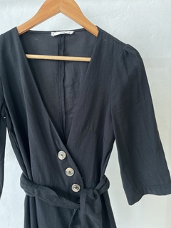 VESTIDO MANGO NEGRO CON BOTONES en internet