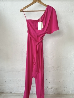 MONO FUCSIA MANGO UN SOLO HOMBRO NUEVO C ETIQUETA