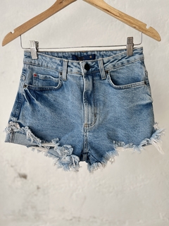SHORT BLUESTEEL CON FLECOS - comprar online
