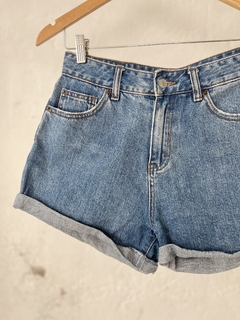 SHORT PULL AND BEAR DE JEAN en internet