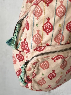 MOCHILA RAPSODIA ESTAMPADA ROSA en internet
