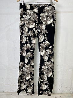 PANTALON TUCCI SEDA FLORES BLANCAS RECTO NUEVO - comprar online
