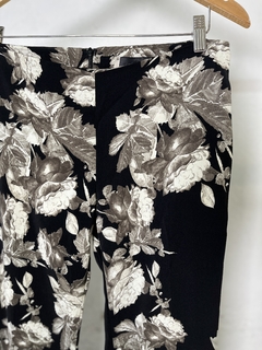 PANTALON TUCCI SEDA FLORES BLANCAS RECTO NUEVO en internet