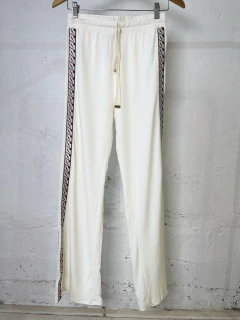 PANTALON JAZMIN CHEBAR BLANCO CON GUARDA AL COSTADO - comprar online