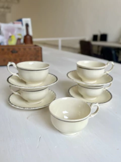 JUEGO CAFÉ BLANCO BORDE DORADO $42.000 - comprar online