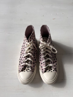 ZAPAS CONVERSE ROSAS CON PINTITAS NEGRAS BOTITAS T38 - Galpón Chic