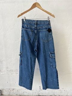 JEAN DENIM CARGO AZUL en internet
