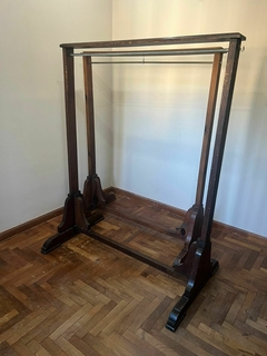 perchero madera x 2 unidades 120.000 cada uno